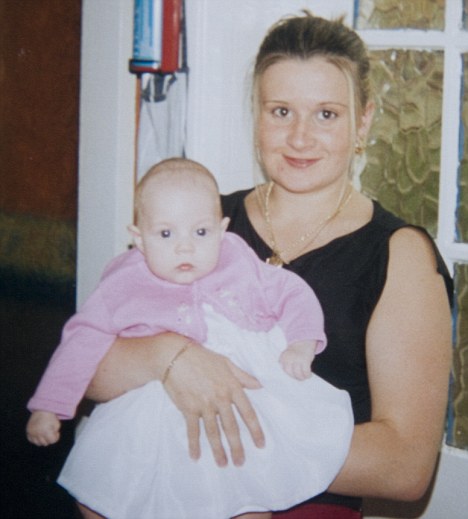 Heart-breaking: Lindsey with Leah when she was a few weeks old